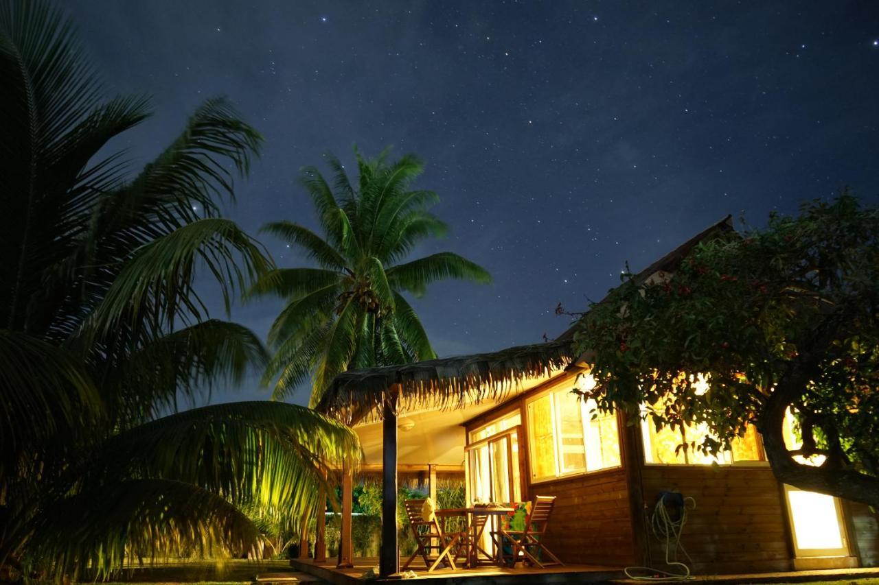 Bungalow Bali Hai Fare Bagian luar foto