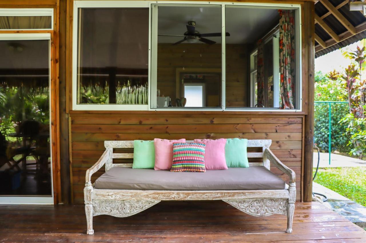 Bungalow Bali Hai Fare Bagian luar foto